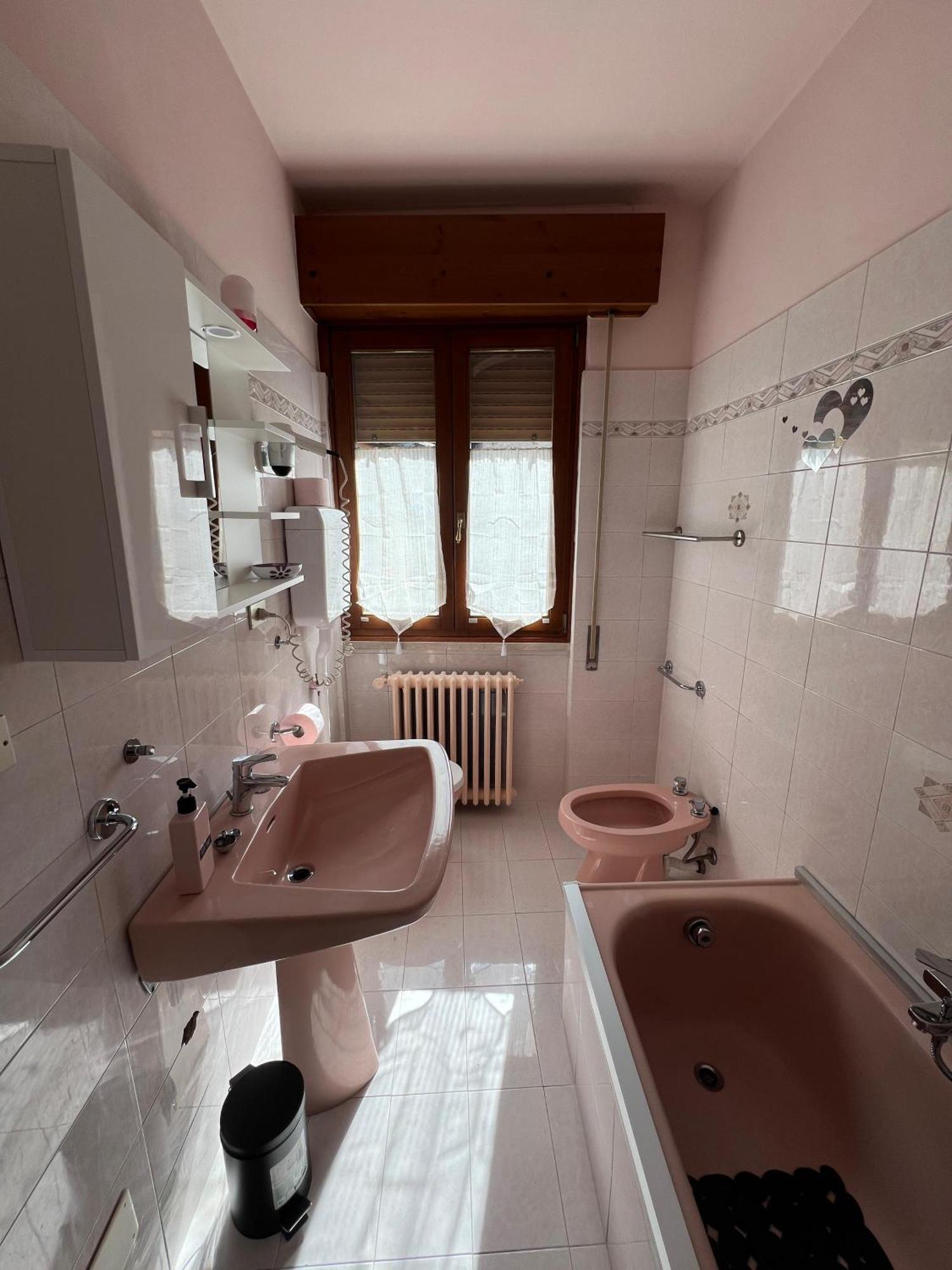B&B Al Vittoriale Da Maja 가르도네리비에라 외부 사진