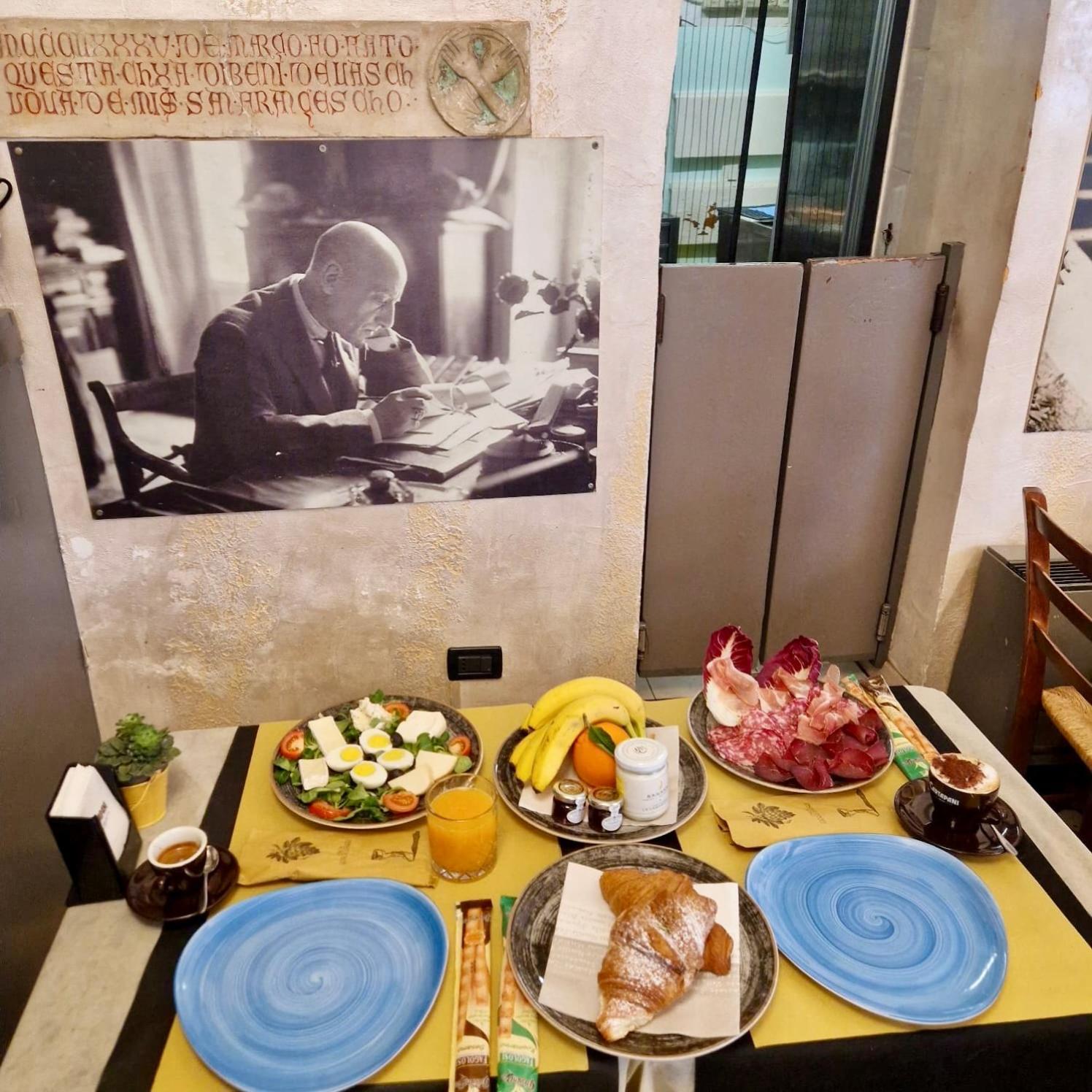 B&B Al Vittoriale Da Maja 가르도네리비에라 외부 사진